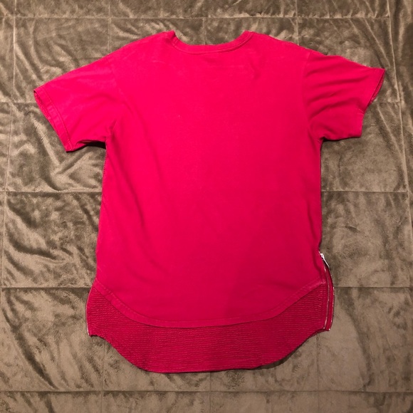 Rare❗️Red Victorious T-shirt with Cotton and Zipper details - Picture 6 of 6